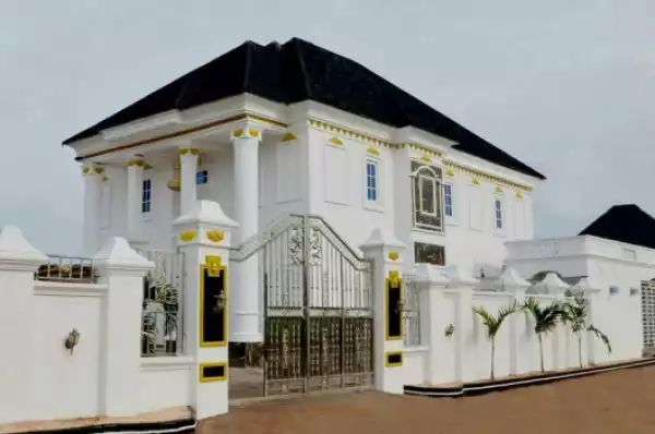 Checkout The Luxurious Mansion Comedian I Go Dye Builds For His Mum (Photos)